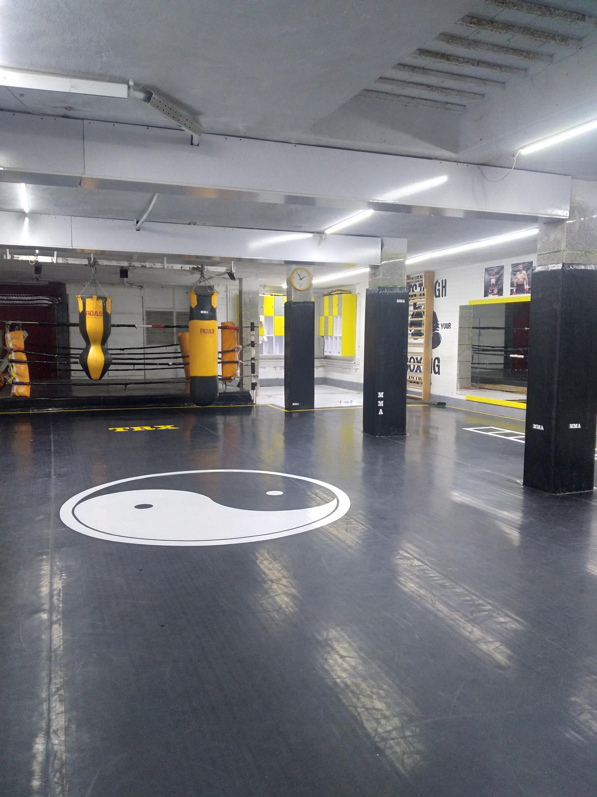 عکس باشگاه ورزشی نجاتی