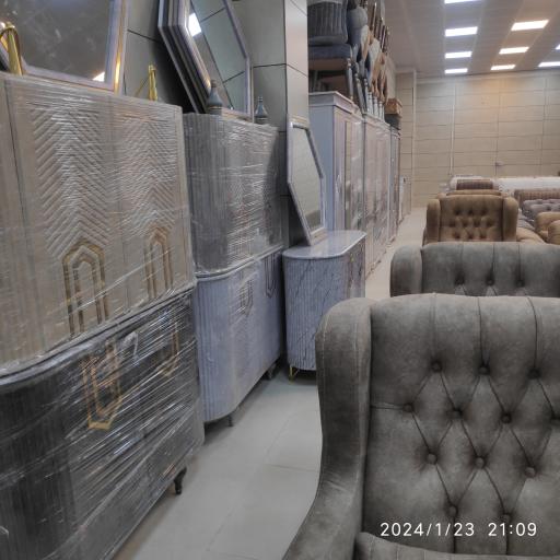 عکس گالری چوب و مبلمان اوشیدا