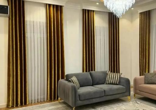 دکوراسیون دربار