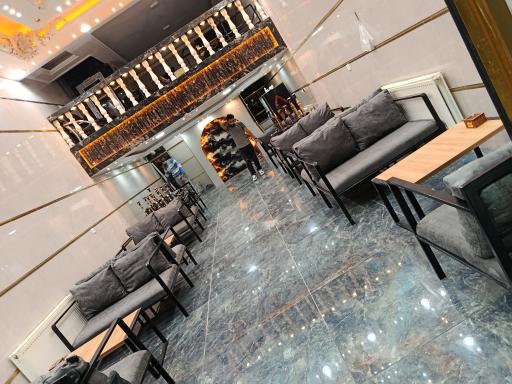 عکس کافه قلیان چوکور