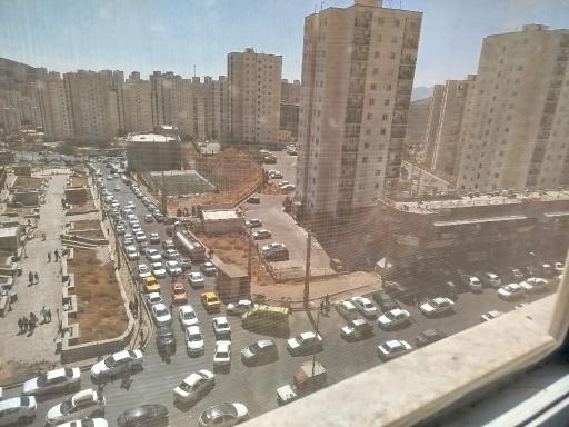 عکس بلوک ۱۰۰