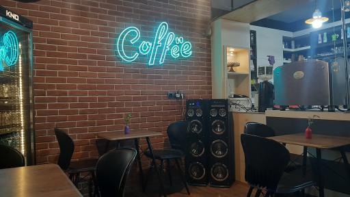 عکس کافی شاپ‌ لاوینا