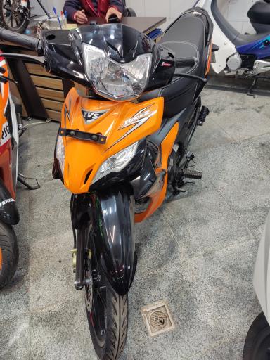 عکس موتور سیکلت فراز