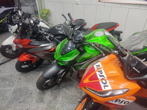 عکس موتور سیکلت فراز