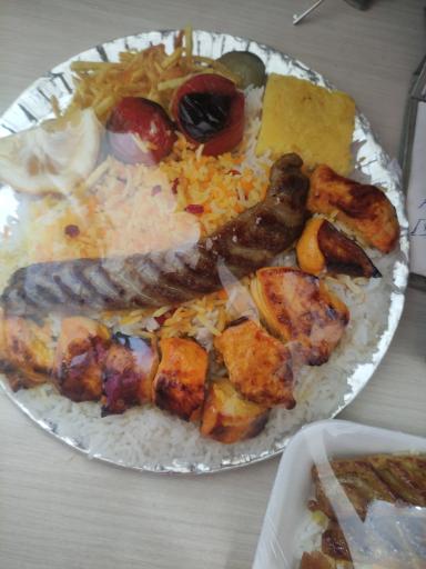 عکس غذای بیرون بر  برج