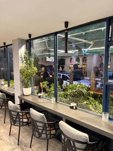 عکس کافه قهوه باز