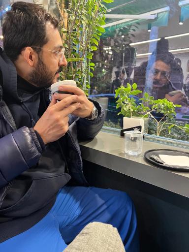 عکس کافه قهوه باز