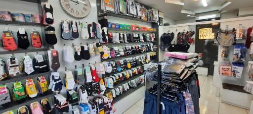 عکس جوراب و لباس زیر جوبین