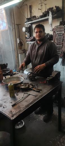 عکس تعمیرگاه تخصصی کاربراتور خودرو