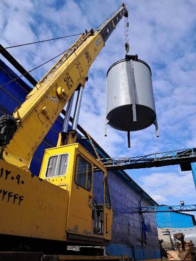 عکس جرثقیل تندر