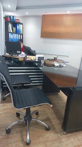 عکس مسکن آرون