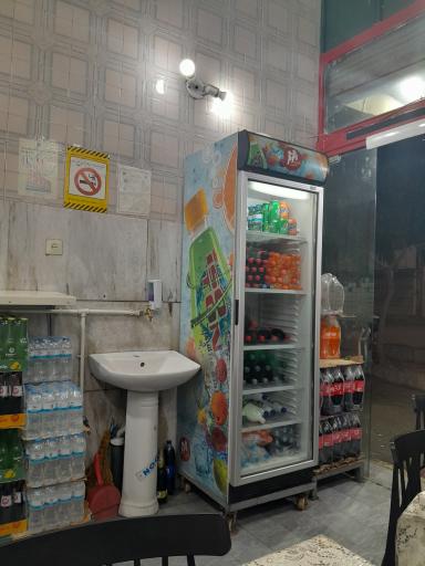 عکس ساندویچی قائم