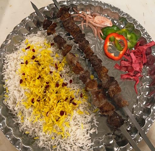 عکس سفره خانه سنتی شب نشین