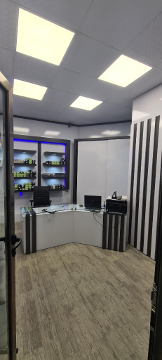 عکس تعمیرات و فروش قطعات لپتاپ کوثر