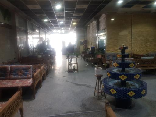 عکس سفره خانه سنتی کوروش