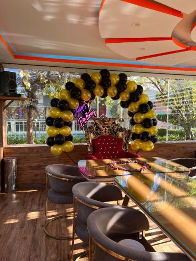 عکس کافه رستوران نارسیس