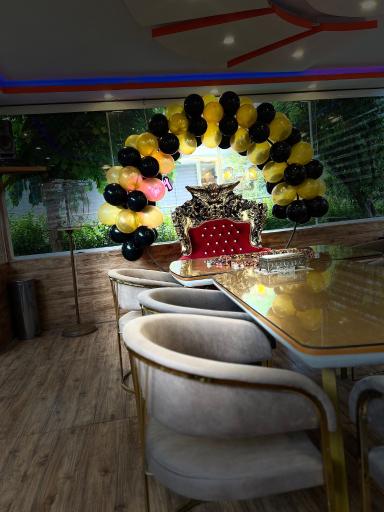 عکس کافه رستوران نارسیس