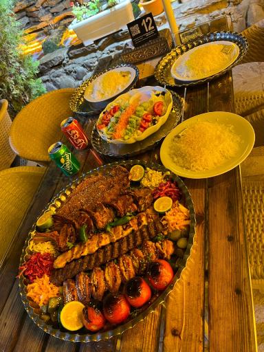 عکس کافه رستوران نارسیس