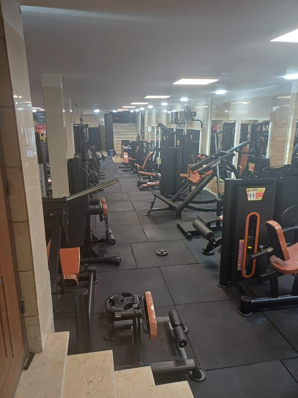 عکس باشگاه بدنسازی تکنیک
