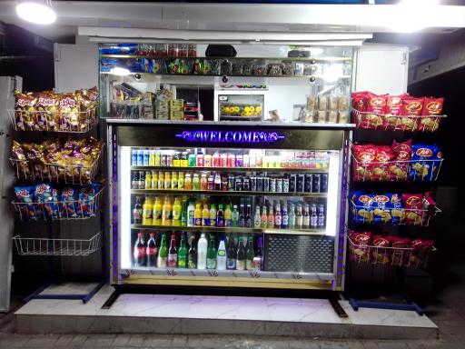 عکس دکه داش حمید