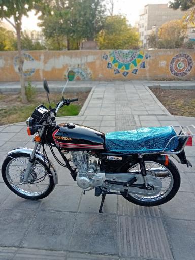 عکس فروشگاه موتومیکس