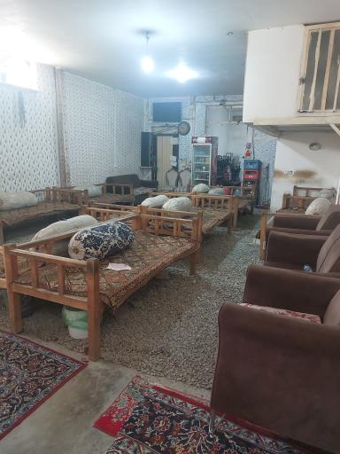 عکس سفره خانه و بیلیارد علی مطلا