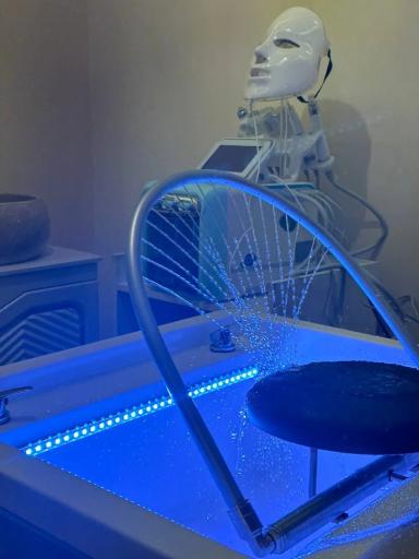 مرکز ماساژ طلوع الوند