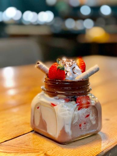 عکس کافه رادیو