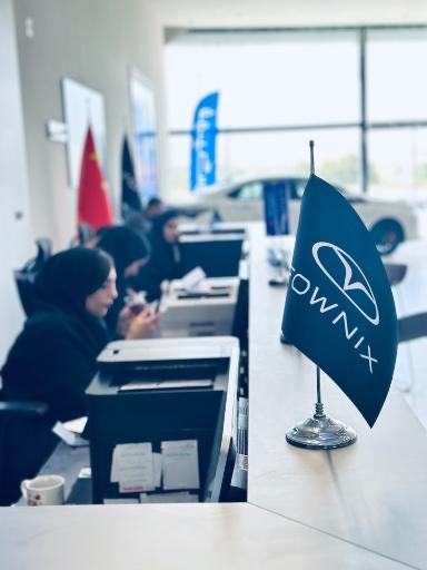 عکس نمایندگی مدیران خودرو کاظمیان کد 432