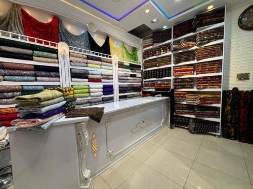 عکس پارچه سرای امجدنیا