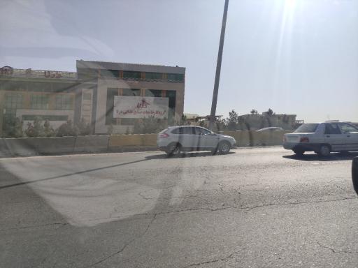 عکس کارخانجات و صنایع غذایی درنا