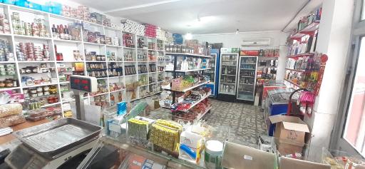 عکس سوپر مارکت پروائی 