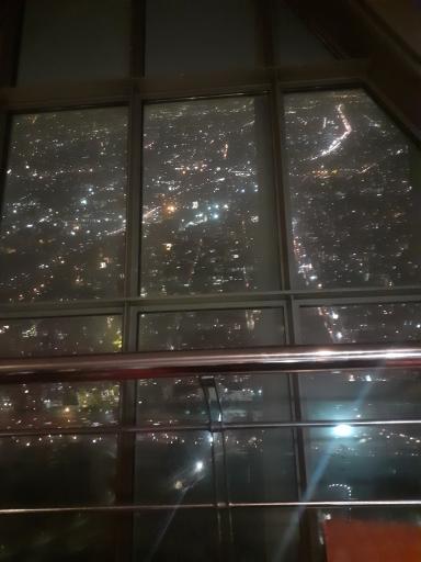 عکس رستوران گردان برج میلاد