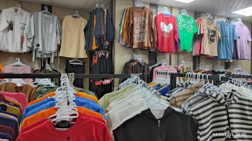 عکس پوشاک حراجی و تک نرخی امین