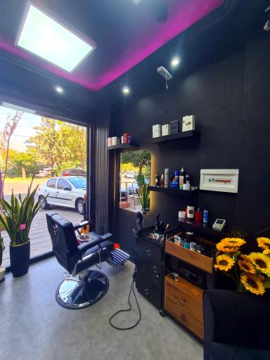 عکس آرایشگاه مردانه فرهاد غلامی