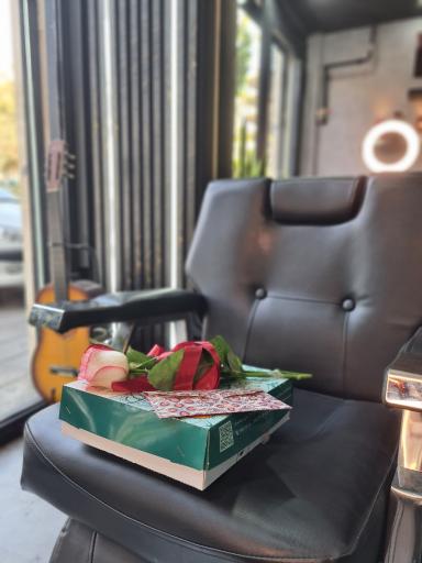 آرایشگاه مردانه فرهاد غلامی