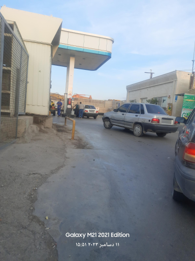 عکس جایگاه سوخت (بنزین و CNG)