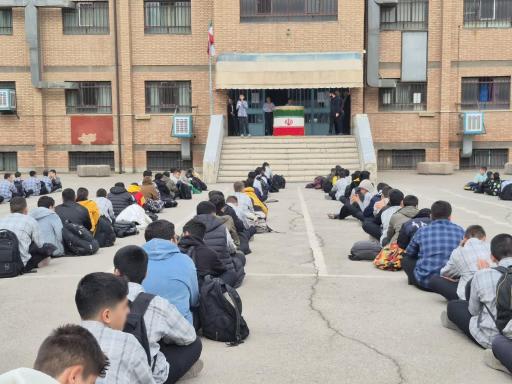 عکس دبیرستان شاهدمتوسطه اول زکریای رازی