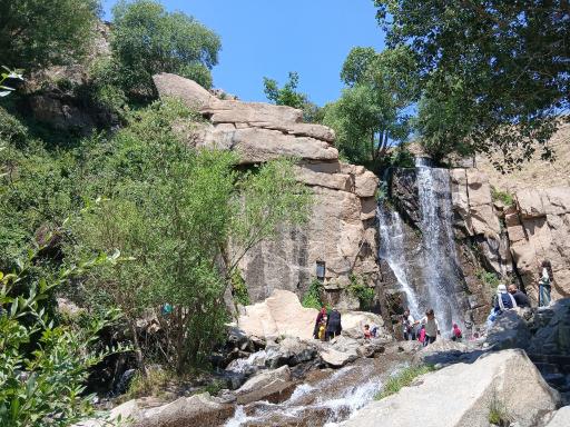 عکس آبشار گنجنامه