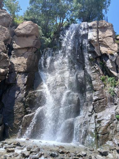 عکس آبشار گنجنامه