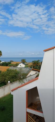 عکس هتل ساحلی شهر