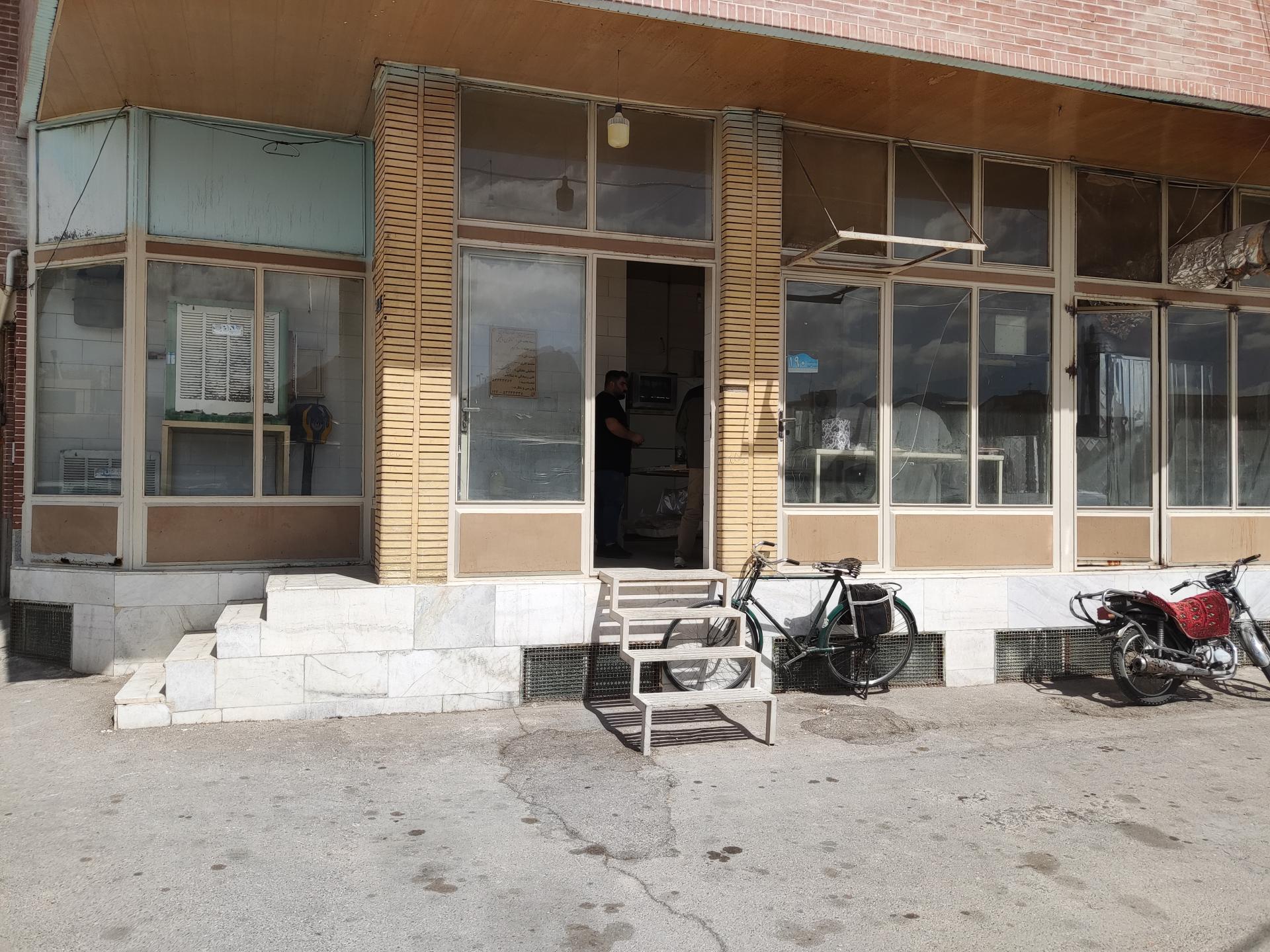 عکس نانوایی تافتون غلامرضا آقاسی