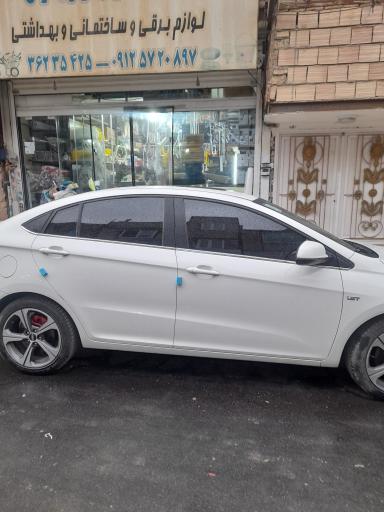 عکس ابزار فروشی همایون شعبان