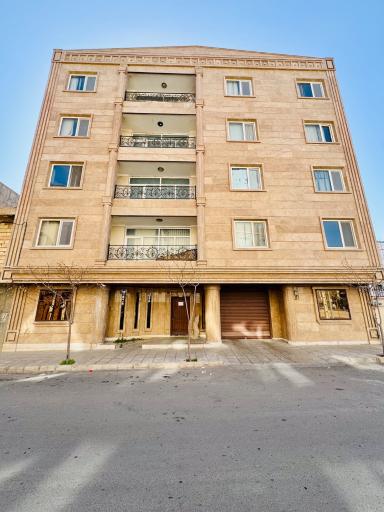 عکس خوابگاه پسران علوم پزشکی بین الملل سمنان 