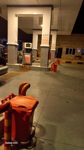 جایگاه سوخت نمونه هشتگرد (بنزین و گازوئیل)