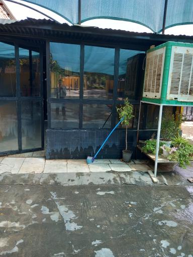 عکس کارواش باران