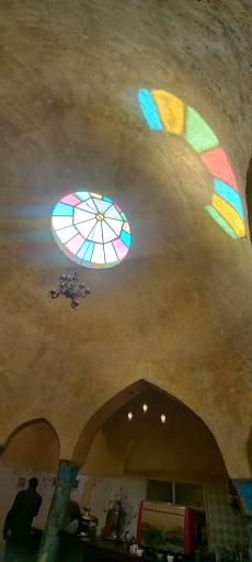 عکس کافه کتاب آگور 