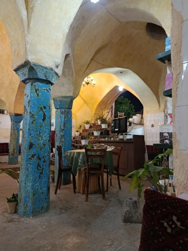 عکس کافه کتاب آگور 