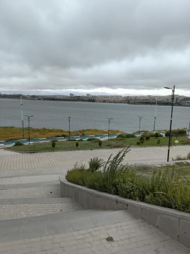 عکس دریاچه شورابیل