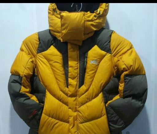 عکس فروشگاه پوشاک تاناکورا آرارات